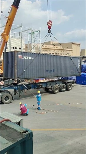 How to Safely Load a 40ft Shipping Container Using an 80-Ton Crane