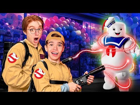 GHOSTBUSTERS in Real Life ! – In the Toy Store