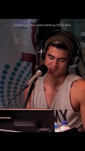 Calum Hood: Knew Who He Was From an Early Age | 5SOS Edit