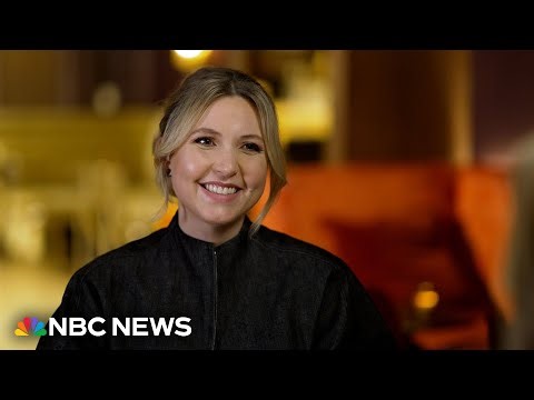Taylor Tomlinson talks 'clean comedy' past, new Netflix special