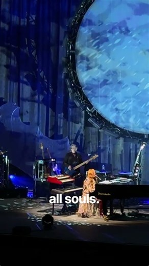 Tori Amos – Take to the Sky LIVE 💜 | Berkeley 2026 #toriamos #TakeToTheSky #shorts