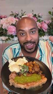 I Bought the ENTIRE Brunch Menu in Harlem! 🥞🥩