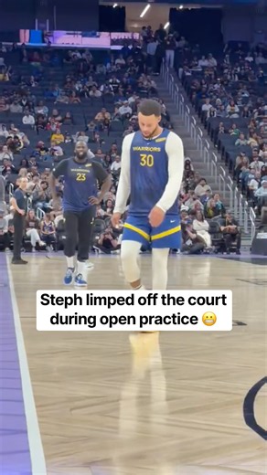 Steve Kerr says Steph tweaked his ankle and said “he’s fine” 🙏