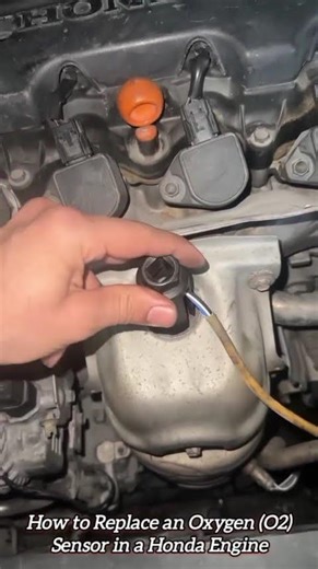 How to Replace an Oxygen (O2) Sensor in a Honda Engine #shorts #mechanic #automobile