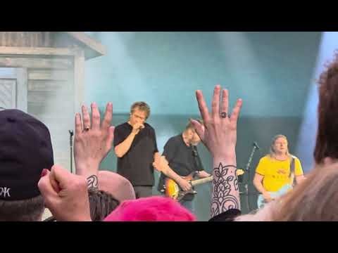 Eppu Normaali - Murheellisten laulujen maa - Bolt Arena Helsinki 5.6.2026