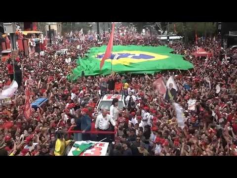 Brazil's Lula, Bolsonaro close their campaign ahead of nail-biting election runoff