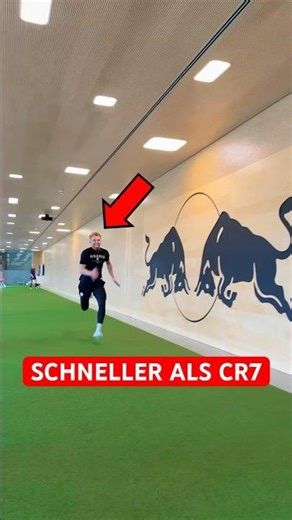 Can anyone beat Ronaldo?😱🏃‍♂️