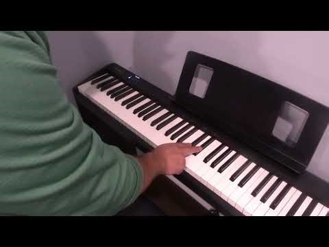 How To Play Your First Notes On The Piano-Full Tutorial For Beginners