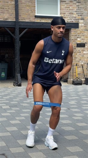 Xavi on the comeback trail 💪