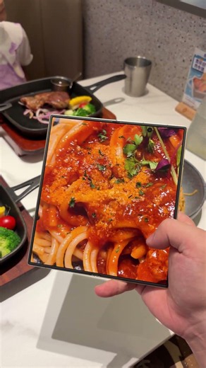 What kind of cutting-edge technology is this? A phone can take pictures like this? #DigitalTechnolog