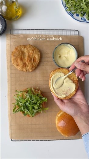 McDonald’s chicken sandwich 🍔