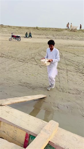 Mota Ka Sath Bhot Bura Howa 😂 #fun #viral #entertainment