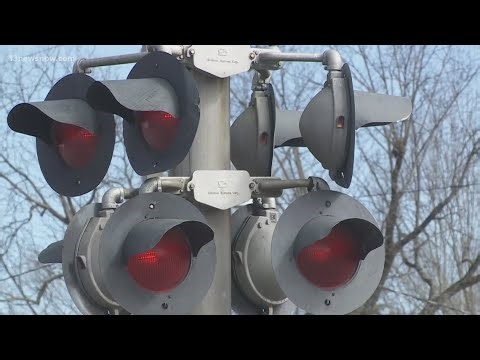 1 dead after being struck by train in Newport News Sunday