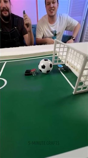Phone Motor Bug Bots - The Wildest Mini Football Battle! 🐞⚡