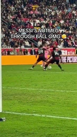 This play from Messi 😤
