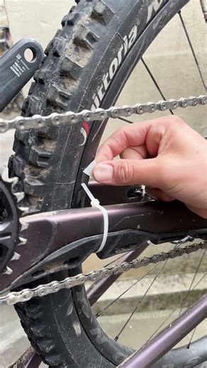 Wheel truing hack! 🔩🤨⁠