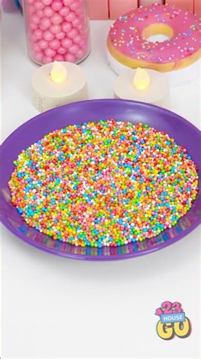 Candy or Makeup? The Sweet Dilemma! 🍬💄