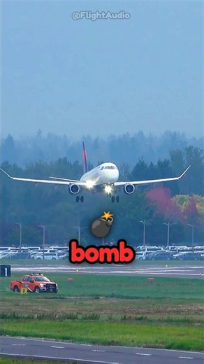 Pilot Reports a Bomb Threat During Final Approach 😱✈️