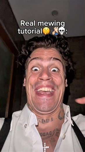 Real mewing tutorial🤫🧏🏻‍♂️💀#real #mewing #tutorial #stepbystep #shelove #jawline