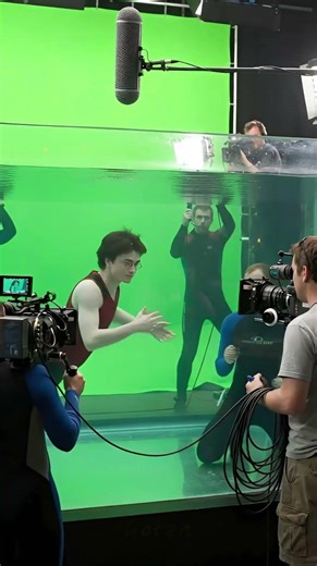 Rare Behind the Scenes of Harry Potter (IA)