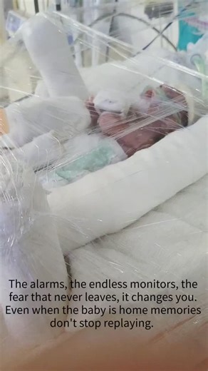 Maryam Umair on Instagram: "NICU warrior born at 31 week with very low birth weight (900gm) . Steady recovery.. No words can explain the feeling of NICU room. #nicubaby #fighter #preemie #nicu"