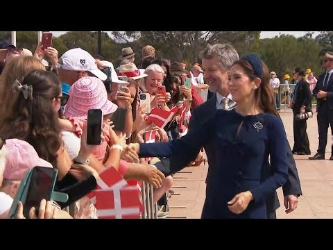 Crowds gather to welcome King Frederik and Queen Mary to Australia