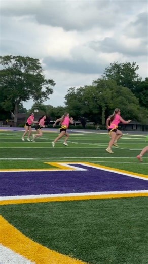 TOUCHDOWN ON THE VERY NEXT PLAY!! 🏈🔥