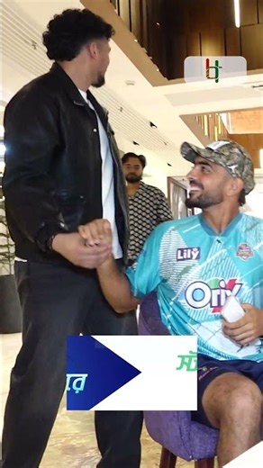 'চাপা মার, চাপা মার'; সাইফ হাসানের সাক্ষাৎকারের মাঝে এসে তাসকিনের খুনসুটি 🤣😂🤣 #taskinahmed #bpl2026