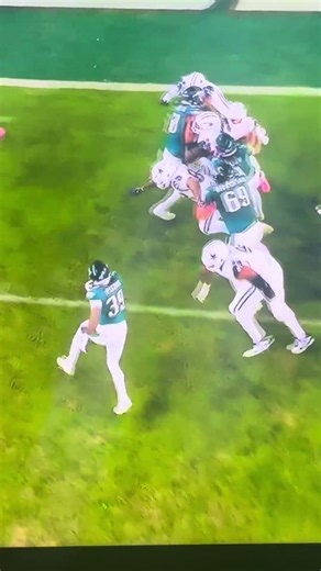 Eagles score another touchdown 🔥￼