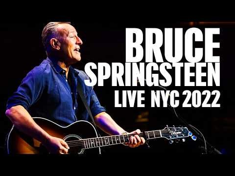 Bruce Springsteen | LIVE 2022 "Dancing in the Dark" (Acoustic)