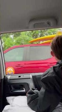 Motorists Survey 'Heartbreaking' Damage From Hawaii's Historic Floods