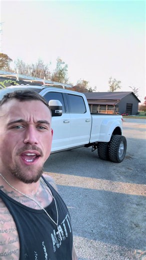 Most reliable diesel platform! #trucksoftiktok #trucktok #bubbatruck🌾 #duallytrucks #powerstroke all my mentions: @Blakethewholesaler @Emerson Nix @Mr.Dunn @Gabe Farrell @Sugar Daddy