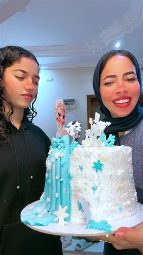 ‏@Luli’s Cake | cake