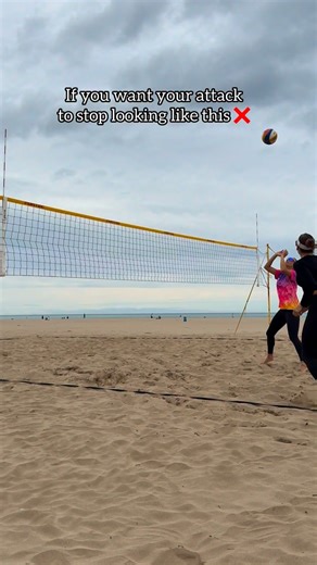Tips to improve your attack 🤩🧨 #volleyball #beachvolleyball #sport #beach #tips | R4V