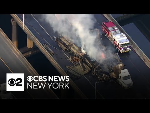 Semi-truck fire on NJ Turnpike snarling traffic