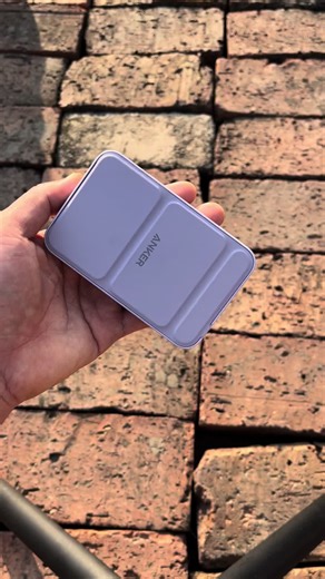 Anker fast charge wireless power bank