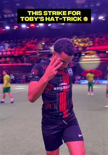 @Toby Aromolaran with the cleanest strike 😮‍💨 | lightning strike football