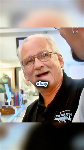 🧨😲 The "Holy Grail" of WWII Grenades on Pawn Stars