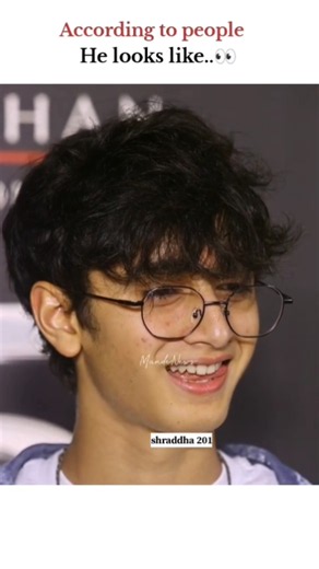 Aamir Khan son looks like Harry potter #aamirkhan #kareenakapoorkhan #priyankachopra #bollywood#love