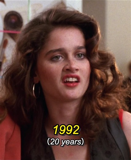 Robin Tunney Through the Years: Her Evolution & Glow Up