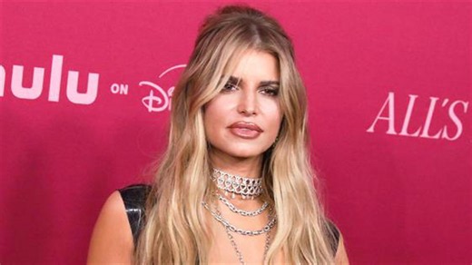 Jessica Simpson steps out with Thomas Eisenhood amid romance rumors