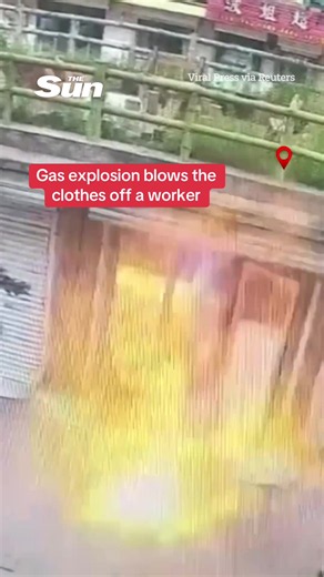 This is the dramatic moment a gas explosion blows the clothes off a worker inside a shop in China. #explosion #work #gas #workplaceaccident #cctv