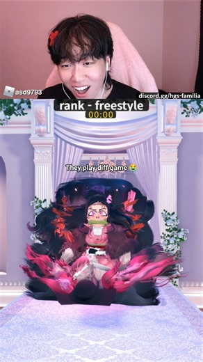 we made insane demon slayer group outfit on DTI 😱 #dti #demonslayer