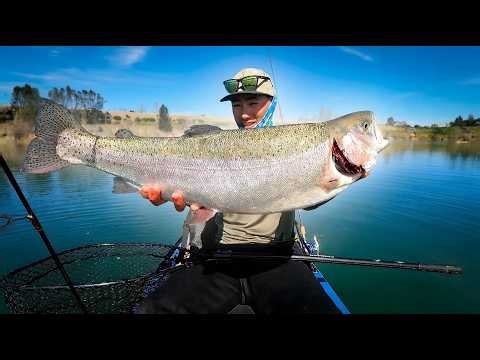 Catching a HUGE Rainbow Trout on my BRAND NEW Kayak!