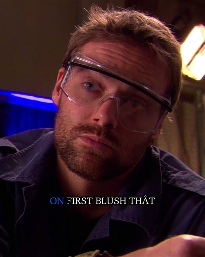 Daniel Jackson Tries to Remove Vala's Bracelet... #savestargate #fyp #stargate #sg1 #scifi #sgu