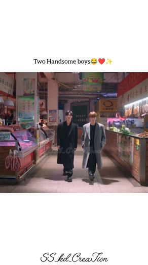 Handsome boys in market😂❤️Cute and funny|Speed and Love cdrama💕|#cdrama#shortsfeed#Estheryu#Heyu#fyp