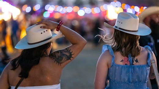 After Stagecoach evacuation due to high winds, gusts expected to calm