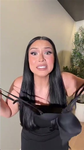 1 BRA, 30 WAYS TO WEAR IT