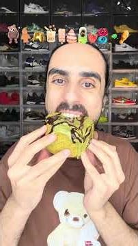 Food ASMR Eating a Dubai Chocolate Bear 🐻 #asmr #mukbang #asmreating #food