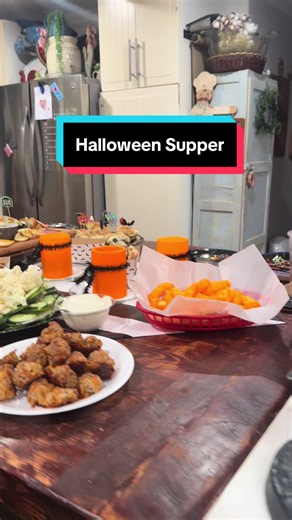 Halloween Supper Ideas: Easy Family-Friendly Dinner for Halloween Season